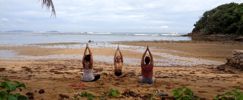 beach yoga with Cheng and Melissa