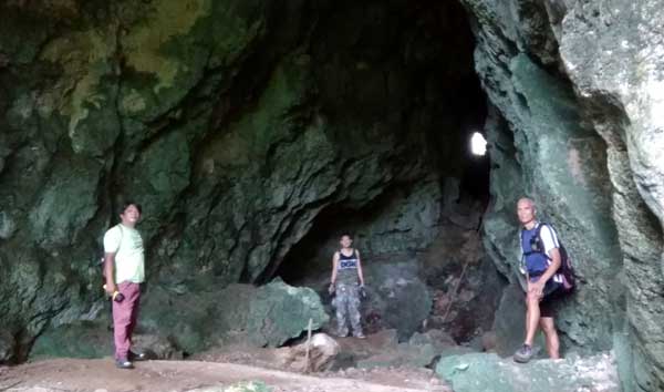 Exploring Guimba and Sog-ong Caves of Loboc