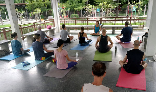 Yin-Yoga & Hypnosis with Christine Thiel